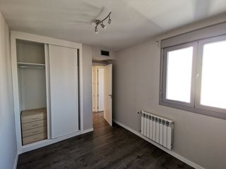 Pis  Calle de marina usera. Bonito piso de 3 dormitorios para entrar a vivir, terraza, trast