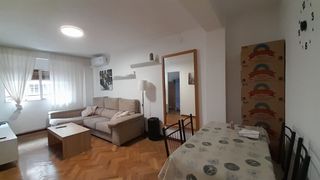 Pis  Calle de la mezquita. Ocasion piso de 3 dormitorio calefaccion aire acondiconado exter