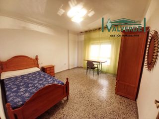 Location Appartement  Camino de ronda. Estudiantes!! piso amueblado, 3 dormitorios