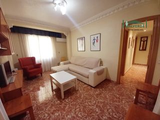 Affitto Appartamento  Calle puentezuelas. Estudiantes!! piso amueblado, 4 dormitorios, internet incluido