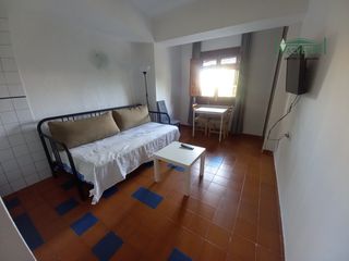 Rent Studio  Calle recogidas. Estudio cn agua incluida. wifi opcional