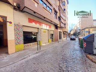 Local Comercial a Calle San José Baja 23B