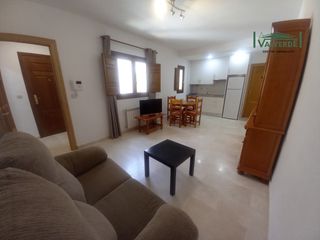 Rent Apartment  Calle san jerónimo. Apartamento amueblado en el centro, calefacción