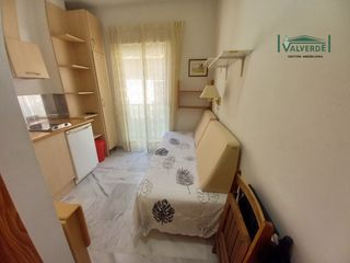 Rent Studio  Calle puentezuelas. Estudiantes!! todos los gastos incluidos (luz, agua y wifi)