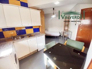 Miete Studiowohnung  Calle recogidas. Estudio amueblado, agua incluida, wifi opcional