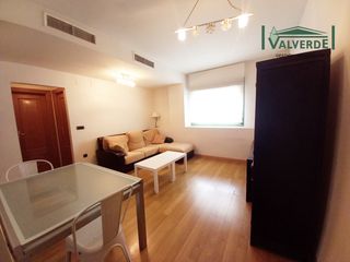 Lloguer Apartament  Plaza de san lázaro. Apartamento amueblado, plaza de garaje incluida