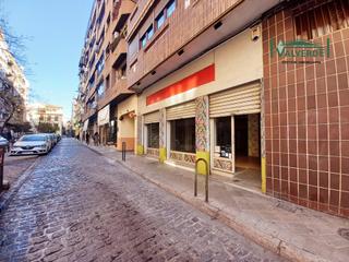Local commercial à Calle san josé baja 9. Oportunidad!! local comercial en el centro, superficie: 144 m2