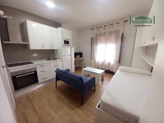 Location Studio  Calle recogidas. Estudio amueblado, agua incluida. wifi opcional