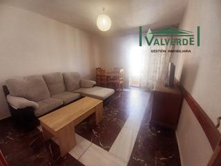 Location Appartement  Avenida de la constitución. Estudiantes!! piso amueblado, 2 dormitorios, calefacción central