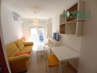 Miete Appartement  Calle puentezuelas. Apartamento amueblado, calefacción y aire acondicionado