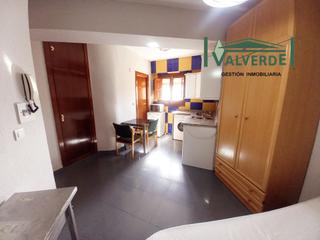 Alquiler Estudio  Calle recogidas. Estudio con agua incluida, wifi opcional