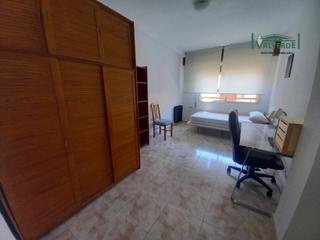 Affitto Appartamento  Calle emperatriz eugenia. Oportunidad!! piso con 3 dormitorios, calefacción central
