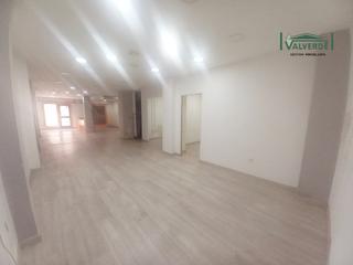 Miete Geschäftsraum in Calle emperatriz eugenia 9. Local comercial en zona de paso, superficie: 100 m2