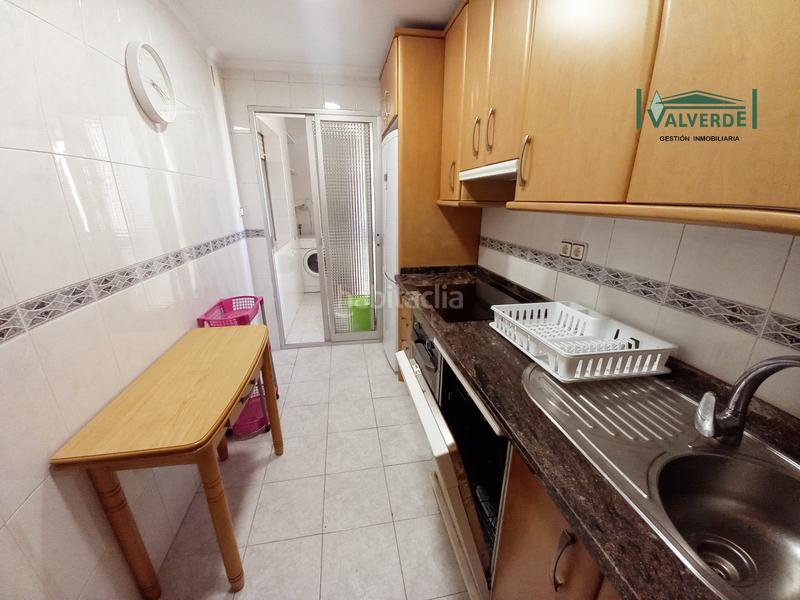 Foto 9cebd4e9-51a6-4f0d-bb2f-0f2109f81b25. Location appartement dans calle andrés segovia 2 dans Granada