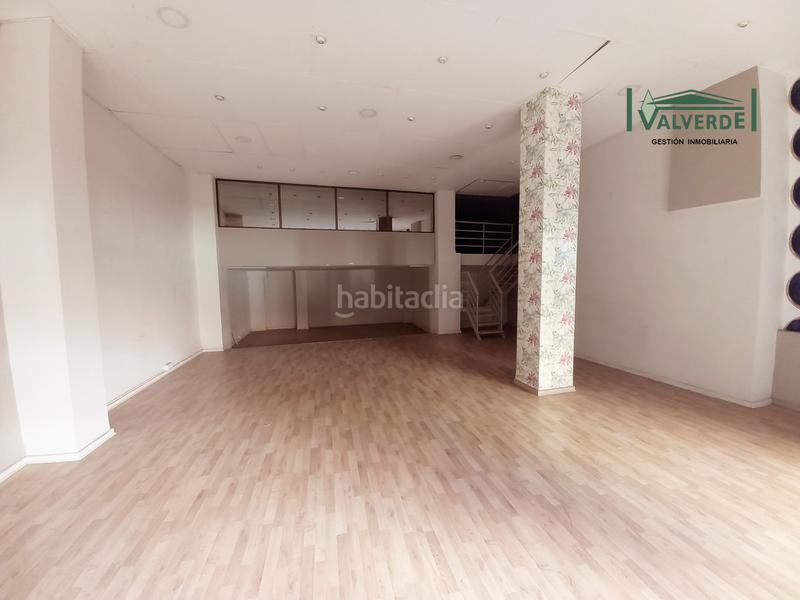 Foto 1988d546-1357-45b9-af10-f60f96226dab. Locale commerciale in calle san josé baja 39 in Fígares Granada