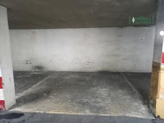 Aparcament cotxe  Calle cruz 40. Plaza de garaje en el centro