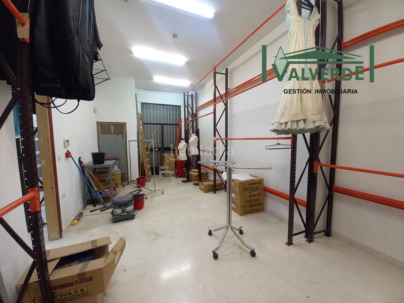Foto 921487c2-ce0f-438e-9eef-2488700b553a. Alquiler local comercial en calle Joaquina Eguaras 3 local comercial, superficie: 120 m2 en Granada