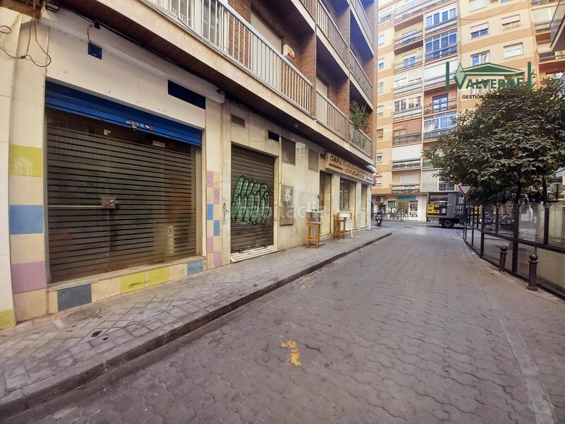 Foto 62d3b5c8-7c83-4817-8f47-a132f3774ad0. Location local commercial dans calle obispo hurtado 22 dans Granada