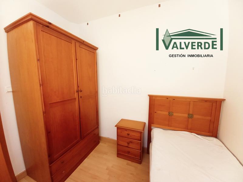 Foto b6c4152f-ee76-47d3-a87b-cd198f448d88. Miete etagenwohnung in Centro - Sagrario Granada