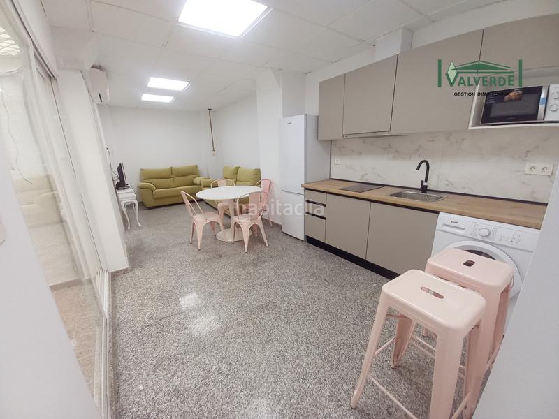 Foto b3f03bc4-8864-4559-b709-739ef50bb0e8. Rent flat with heating in Centro - Sagrario Granada