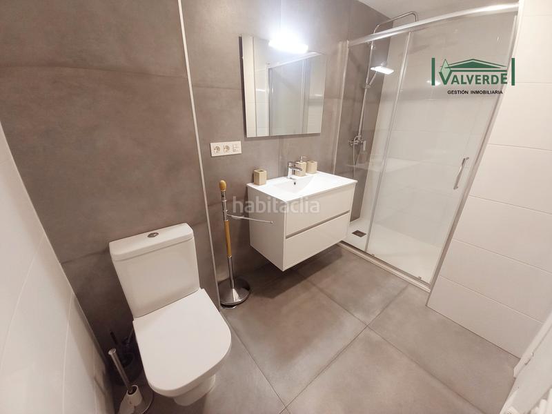 Foto a94bdd50-527f-4874-9541-b5d9468b8607. Location appartement avec chauffage parking dans Camino de Ronda Granada