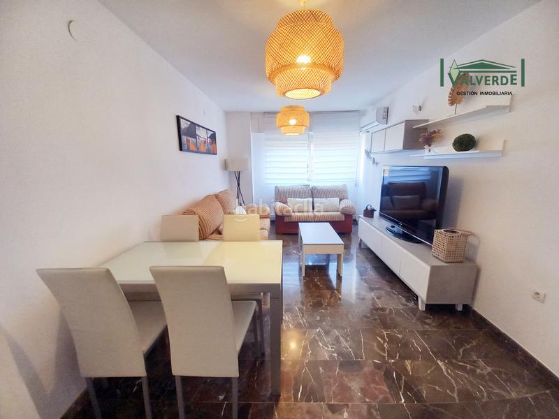 Foto 2d09d9d0-e822-432a-96a7-f7a9325f2538. Rent flat with heating parking in Camino de Ronda Granada