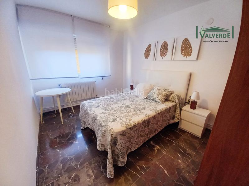 Foto f6b8b256-76eb-4b4a-b330-755d885e4b0c. Miete etagenwohnung mit heizung parking in Camino de Ronda Granada