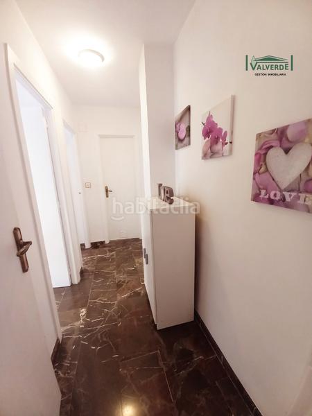 Foto d8c26eff-f766-4006-ad5f-e71941ab87a1. Rent flat with heating parking in Camino de Ronda Granada