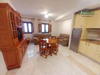 Location Appartement  Plaza de la trinidad. Apartamento amueblado, 1 dormitorio, calefacción individual