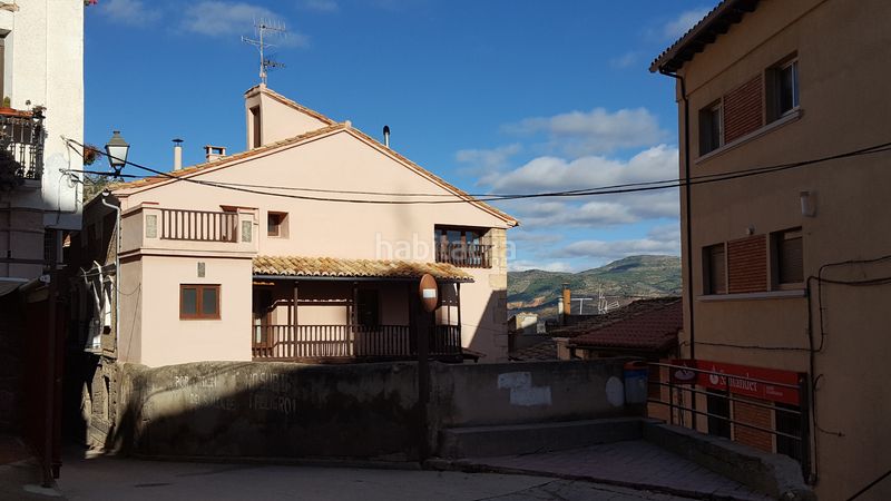 Foto c208a938-96da-4278-8601-5ccbc4821528. Casa a Ademuz