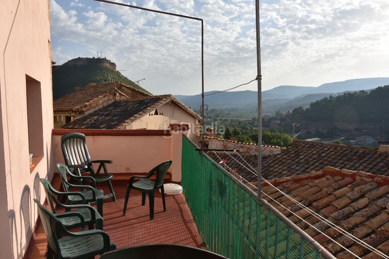 Foto d1f91613-7ce9-41fc-87e9-274b443f3ac1. Casa a Ademuz