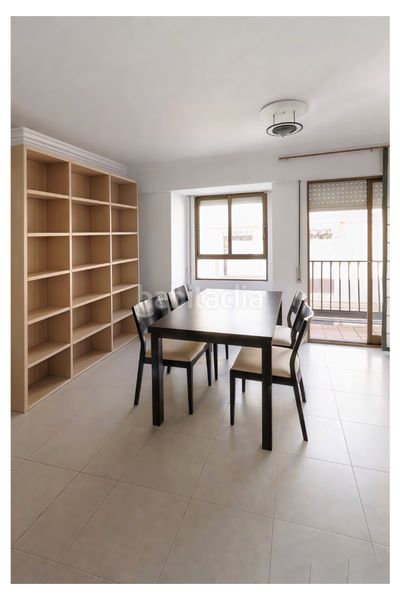 Foto b532a915-c3aa-4679-a621-7b4fafa6c46c. Pis a La Petxina Valencia