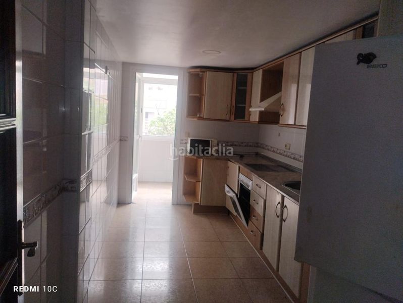 Foto 9f2532fd-66be-4a81-b723-36c3d1e2960a. Pis a El Industrial Melilla