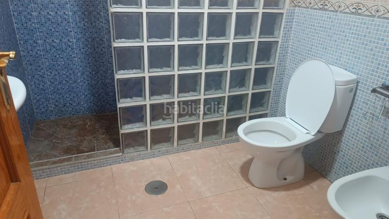 Foto 370f197a-5b82-4ba7-af46-16555cc2fb5b. Pis a Centro Melilla