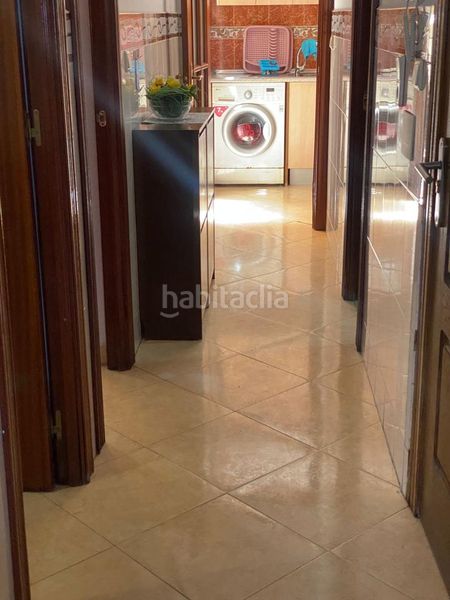 Foto e3df9a76-5bb2-489a-8596-c7c3ce3b3515. Edifici a Centro Melilla