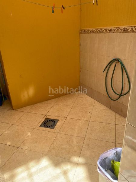 Foto f0393d91-49e6-4f56-921e-410434d23de3. Edifici a Centro Melilla