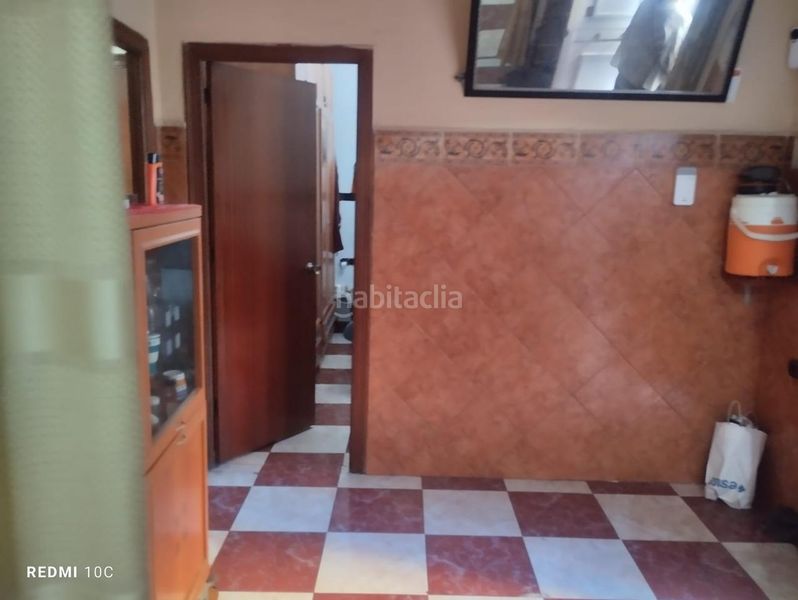 Foto 618e0981-6ce2-48c3-ab3e-29aa783785af. Planta baixa a Calvo Sotelo Melilla