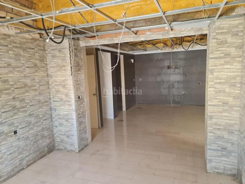 Foto 78ba3cc9-65a4-42c7-aea0-cdec6c1e44bf. Piso  en venta en calle álamos, las tinajerías juderías, córdoba en Lucena