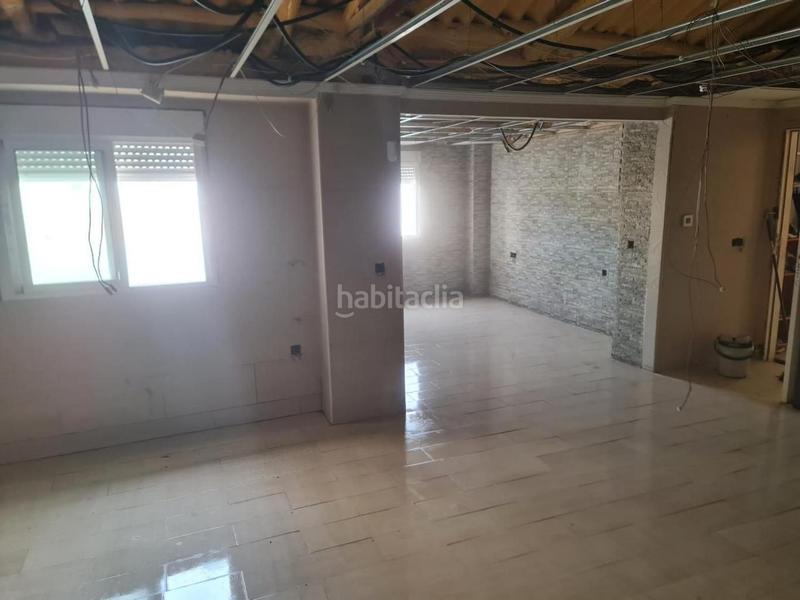 Foto b4ff20a5-7e9d-4146-b7eb-e1e80332596f. Piso  en venta en calle álamos, las tinajerías juderías, córdoba en Lucena