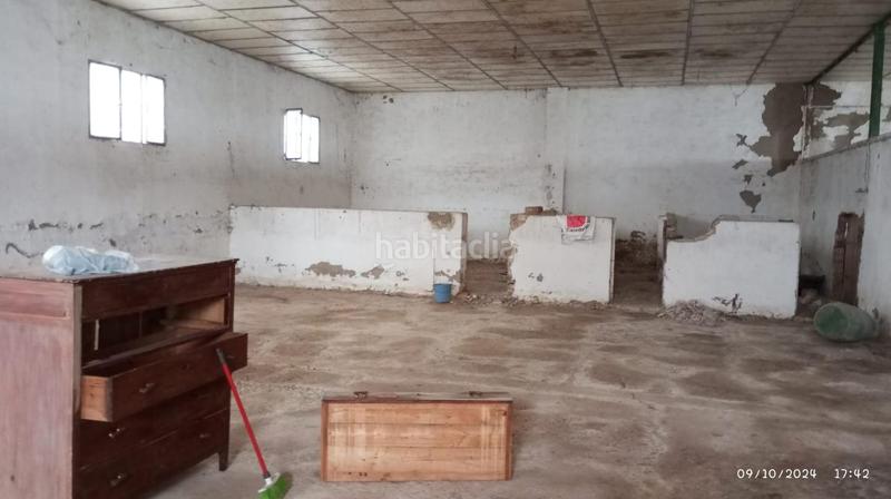 Foto cae43b75-00a5-4219-ab9c-1943d2405262. Bâtiment à usage industriel dans Poleares Lucena