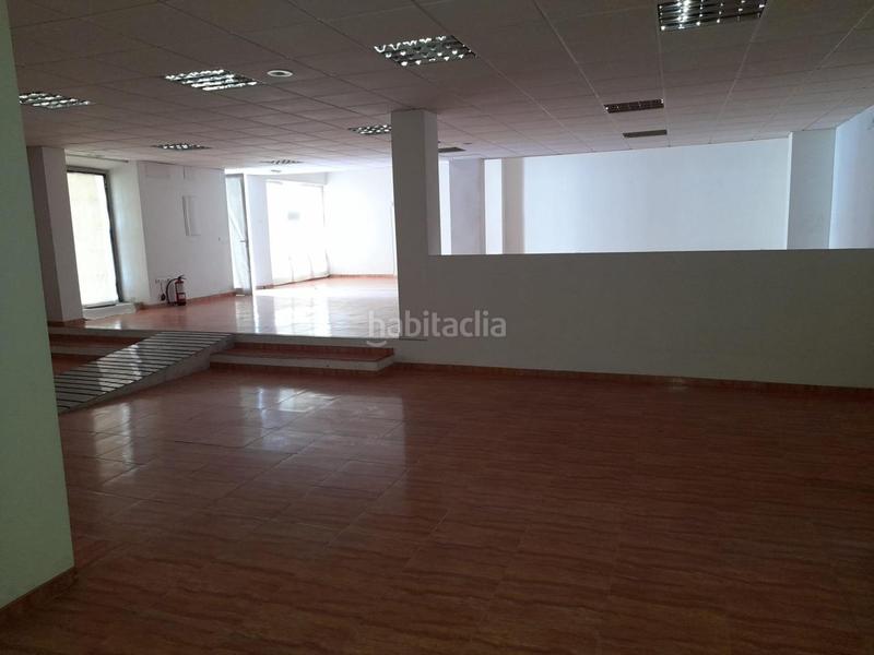 Foto 030c670c-5ad0-466c-8c11-6b9159560fe9. Miete geschäftsraum in Cabra