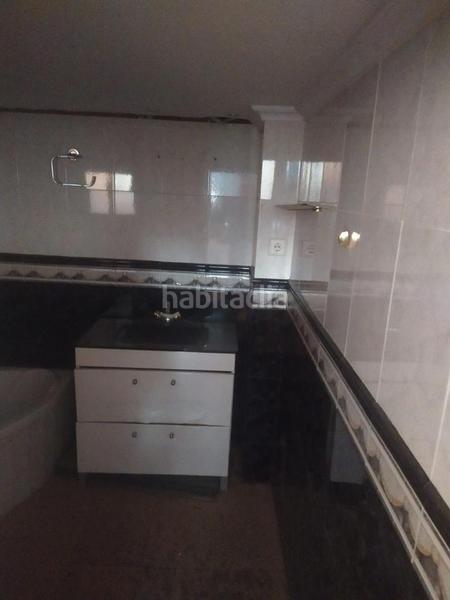 Foto cb4dc660-9457-4ef8-95a1-8b097a65ab08. Casa  o chalet en venta en calle principal, la victoria, córdoba en Victoria (La)