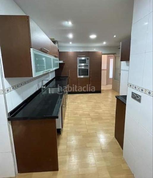 Foto 508fb7ef-1ef4-4d57-8530-4dd7ed085584. Pis a El Real Melilla