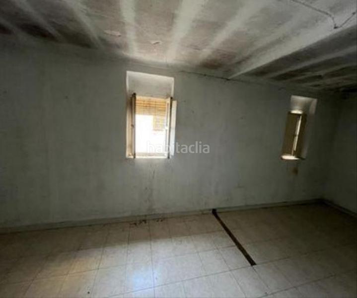 Foto c958bace-1c8e-4f88-8fbc-8d4d81cb3b3c. Maison dans Humilladero