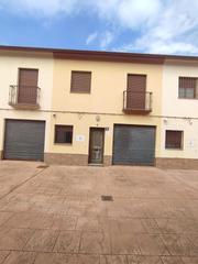 Casa  Andalucía. Casa adosada en cañada del rabadán, fuente palmera