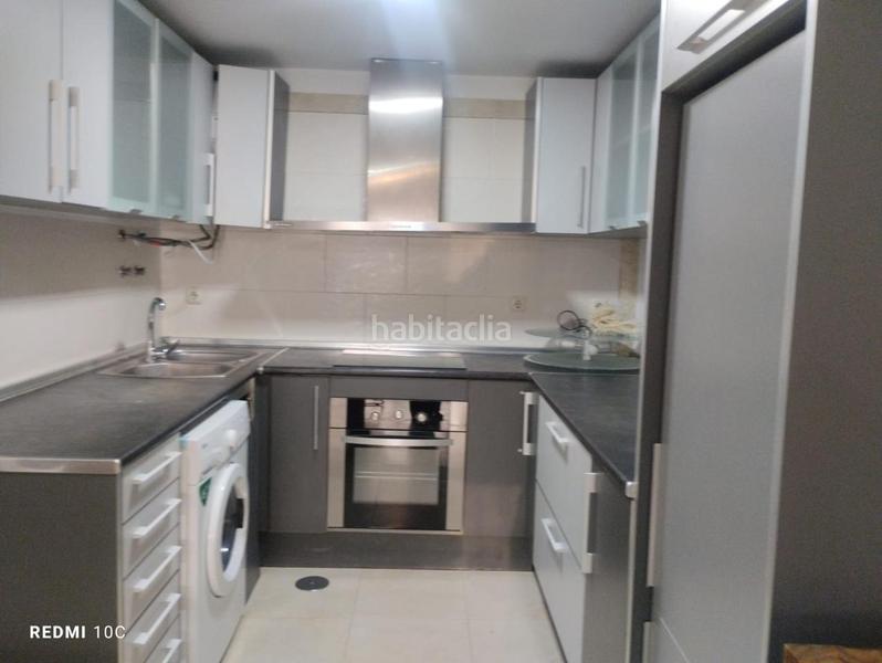 Foto 7d1253ea-6046-405c-a85d-4f539f2dde8b. Location appartement dans Centro Melilla