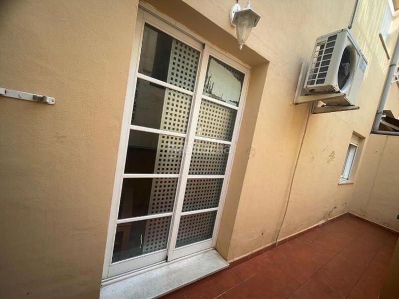 Foto 31a69812-c329-4f41-bcf0-b85c66240a0d. Piso apartamento capital en Barrio de Ciudad Jardín Málaga