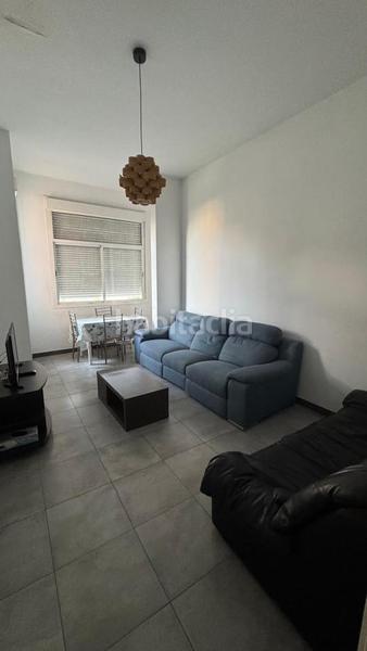 Foto 59051a93-f9b6-4f2f-b8f8-afe3093e985b. Lloguer pis a El Industrial Melilla