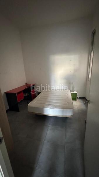 Foto 86112a6a-5c43-4b19-831a-8c17e7130d34. Lloguer pis a El Industrial Melilla