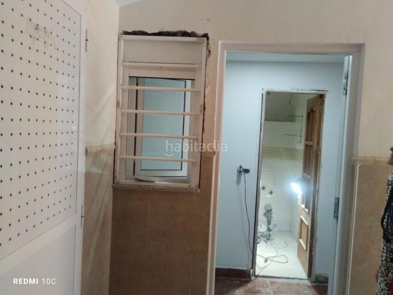 Foto 7f4e5be8-a24e-49c1-81d3-2f629f8e3270. Location rez-de-chaussée dans Centro Melilla